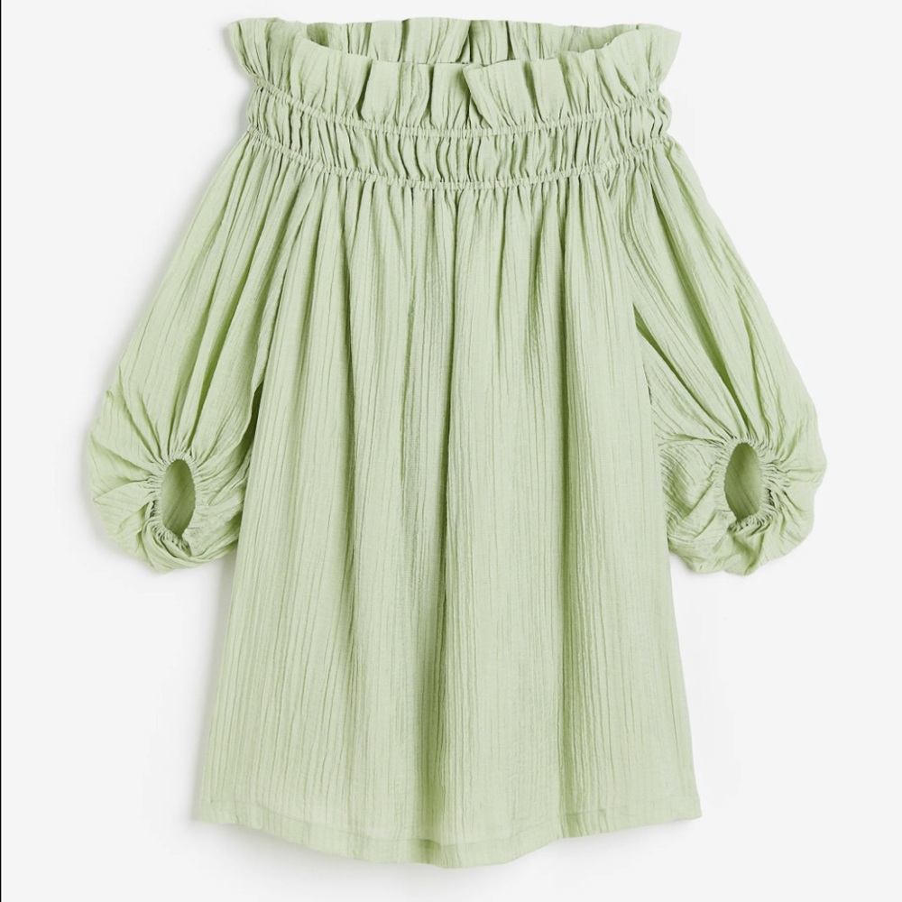 Sage green crinkle off the shoulder dress - Picture 3 of 8